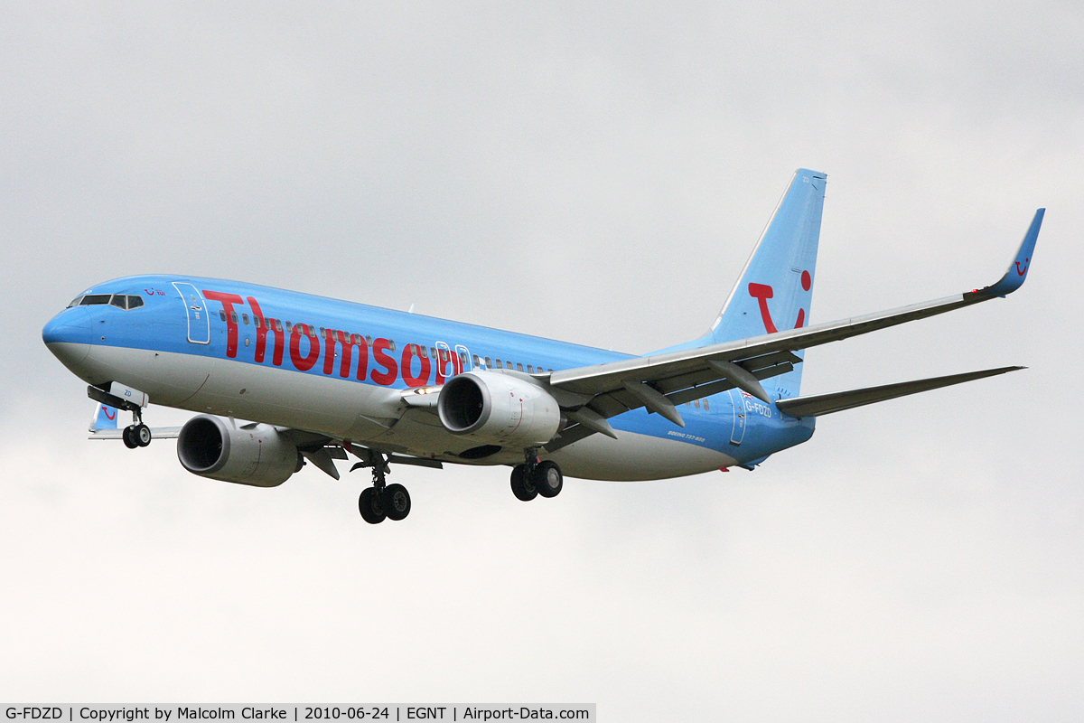 G-FDZD, 2007 Boeing 737-8K5 C/N 35132, Boeing 737-8K5 on approach to 25 at Newcastle Airport, June 24th 2010.