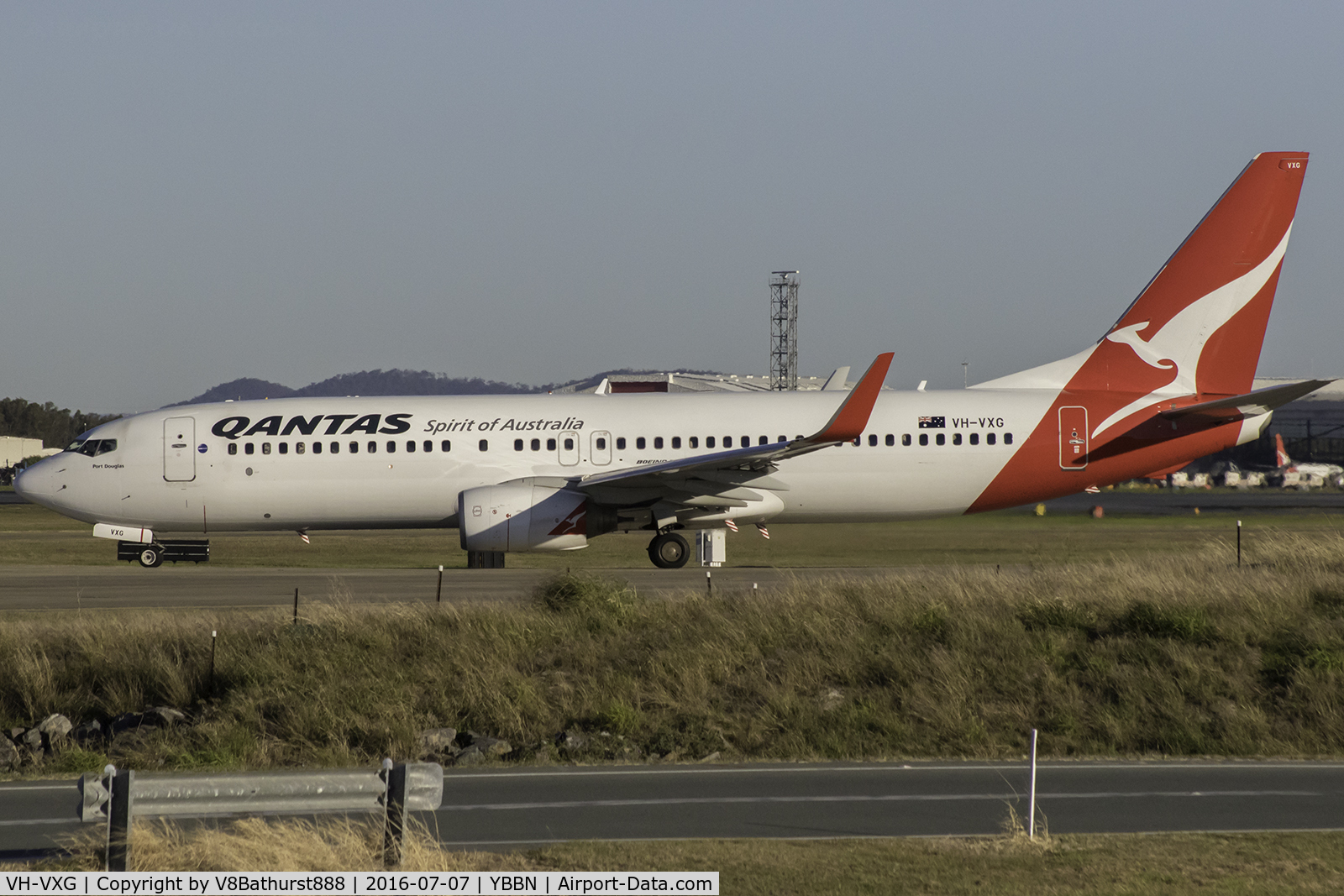 VH-VXG, 2001 Boeing 737-838 C/N 30901, VXG taxing to the A3 holding point