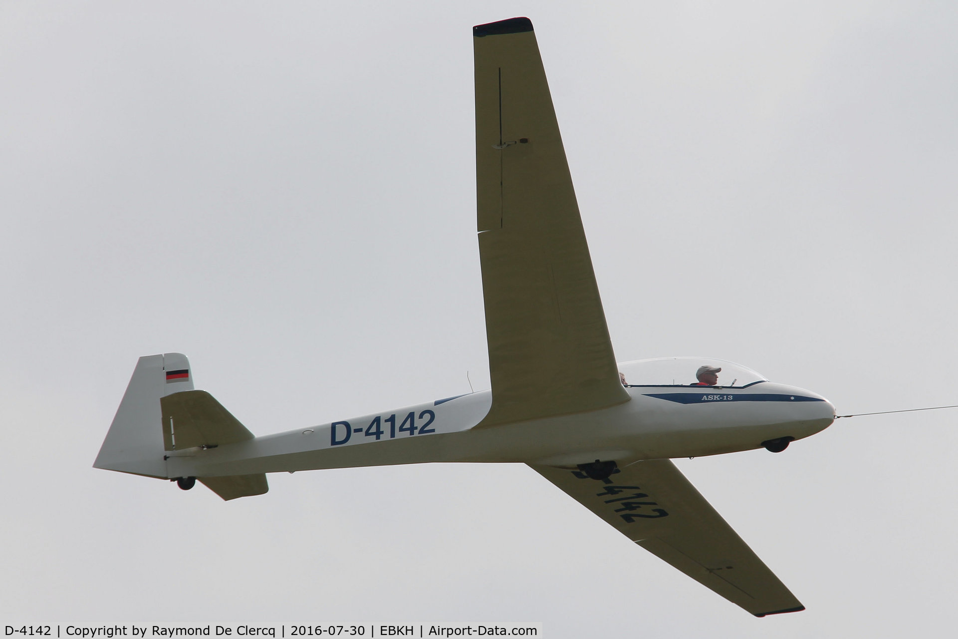 D-4142, Schleicher ASK-13 C/N 13621AB, Aeroclub Keiheuvel.