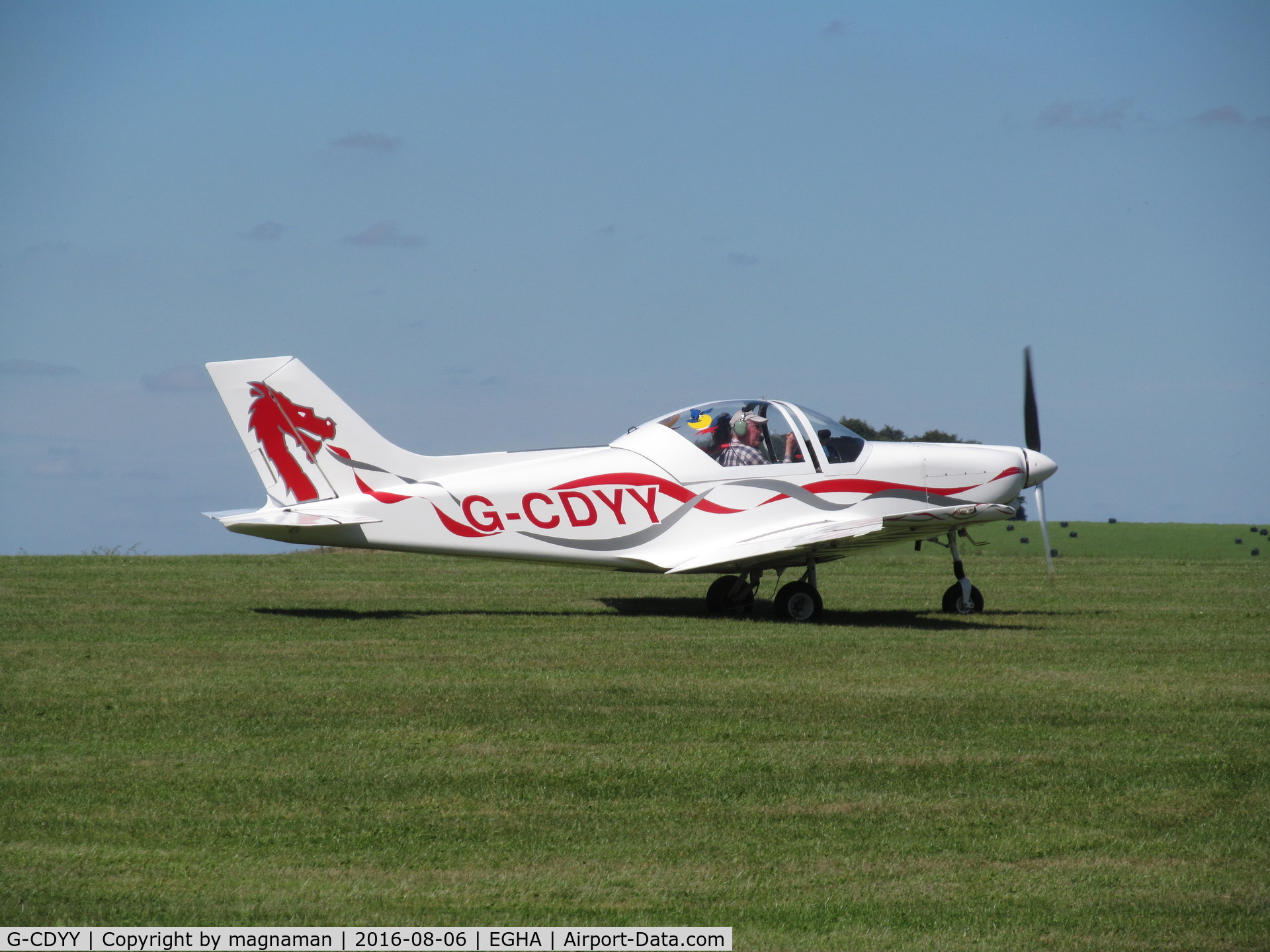 G-CDYY, 2006 Alpi Aviation Pioneer 300 C/N PFA 330-14323, leaving compton