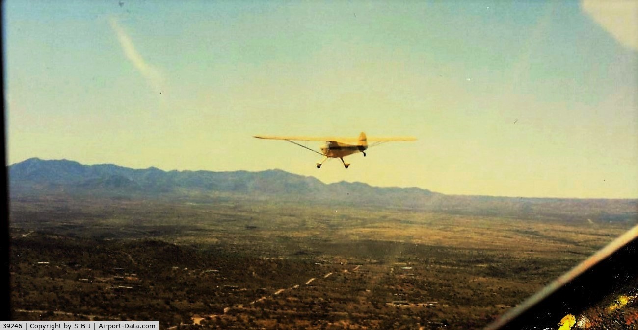 39246, 1945 Taylorcraft BC-12D Twosome C/N 6500, 246 as it nears the New Mexico border flying eastward.