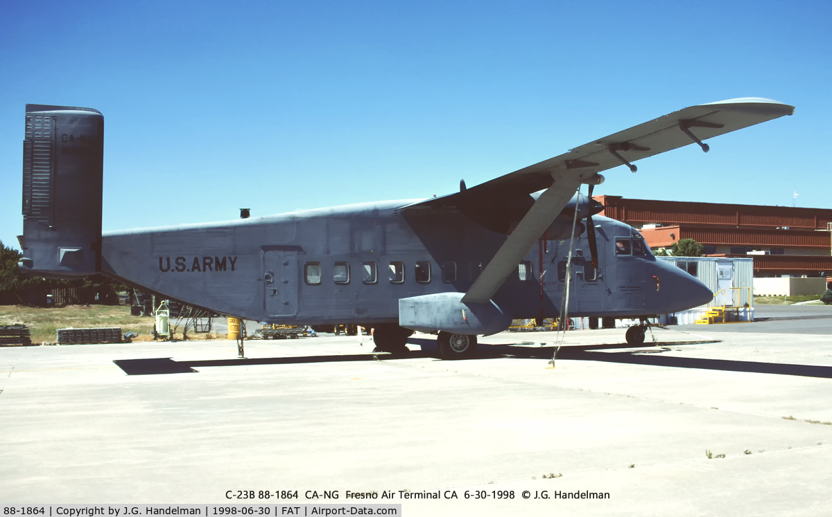 88-1864, 1990 Short C-23B Sherpa C/N SH3204, California National Guard.