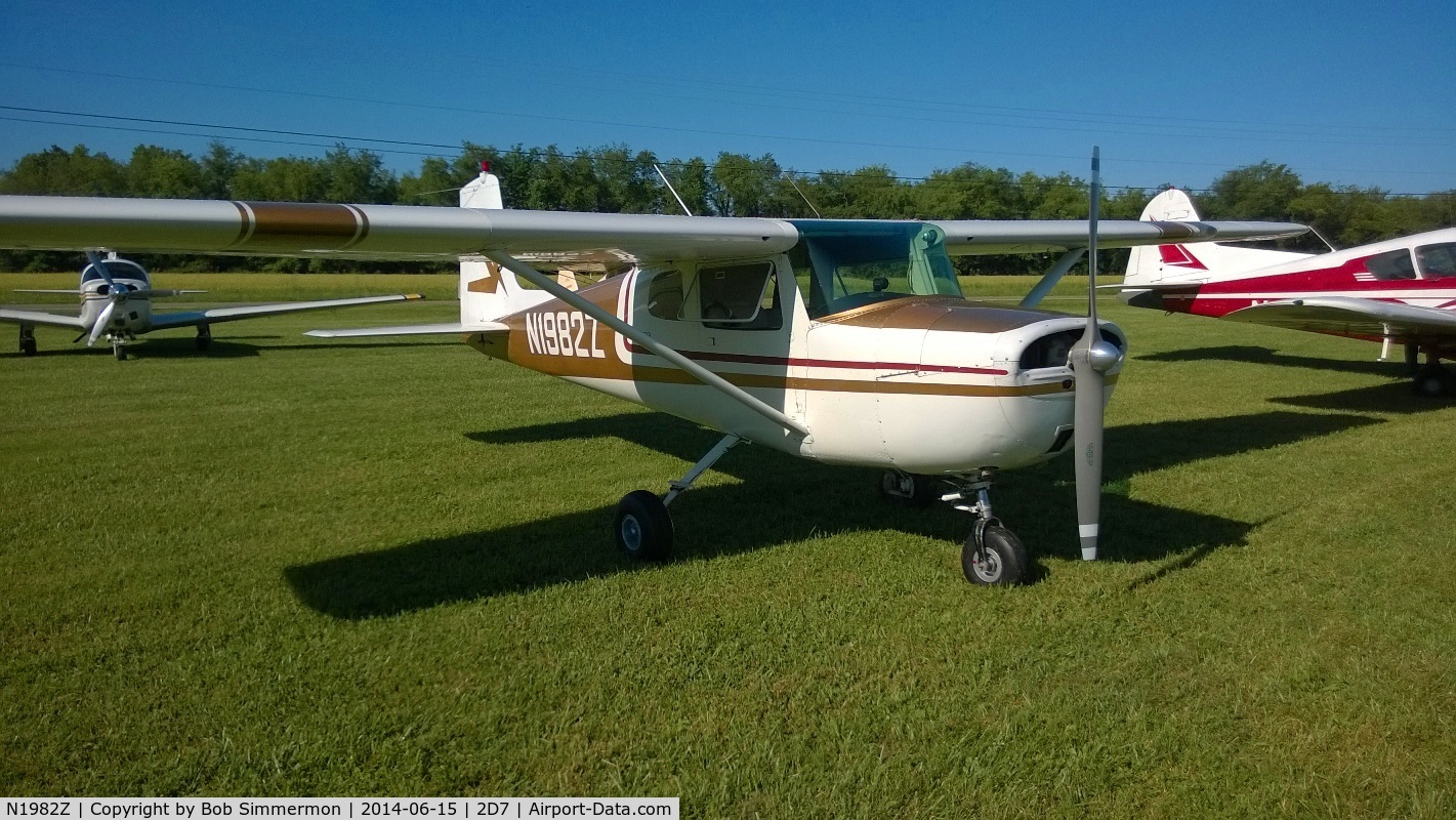 N1982Z, 1962 Cessna 150C C/N 15059782, Father's Day fly-in at Beach City, Ohio