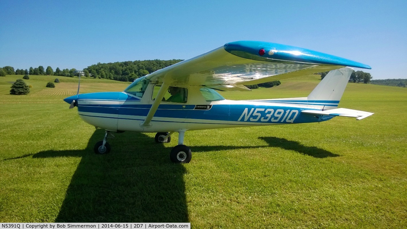 N5391Q, 1972 Cessna 150L C/N 15073291, Father's Day fly-in at Beach City, Ohio
