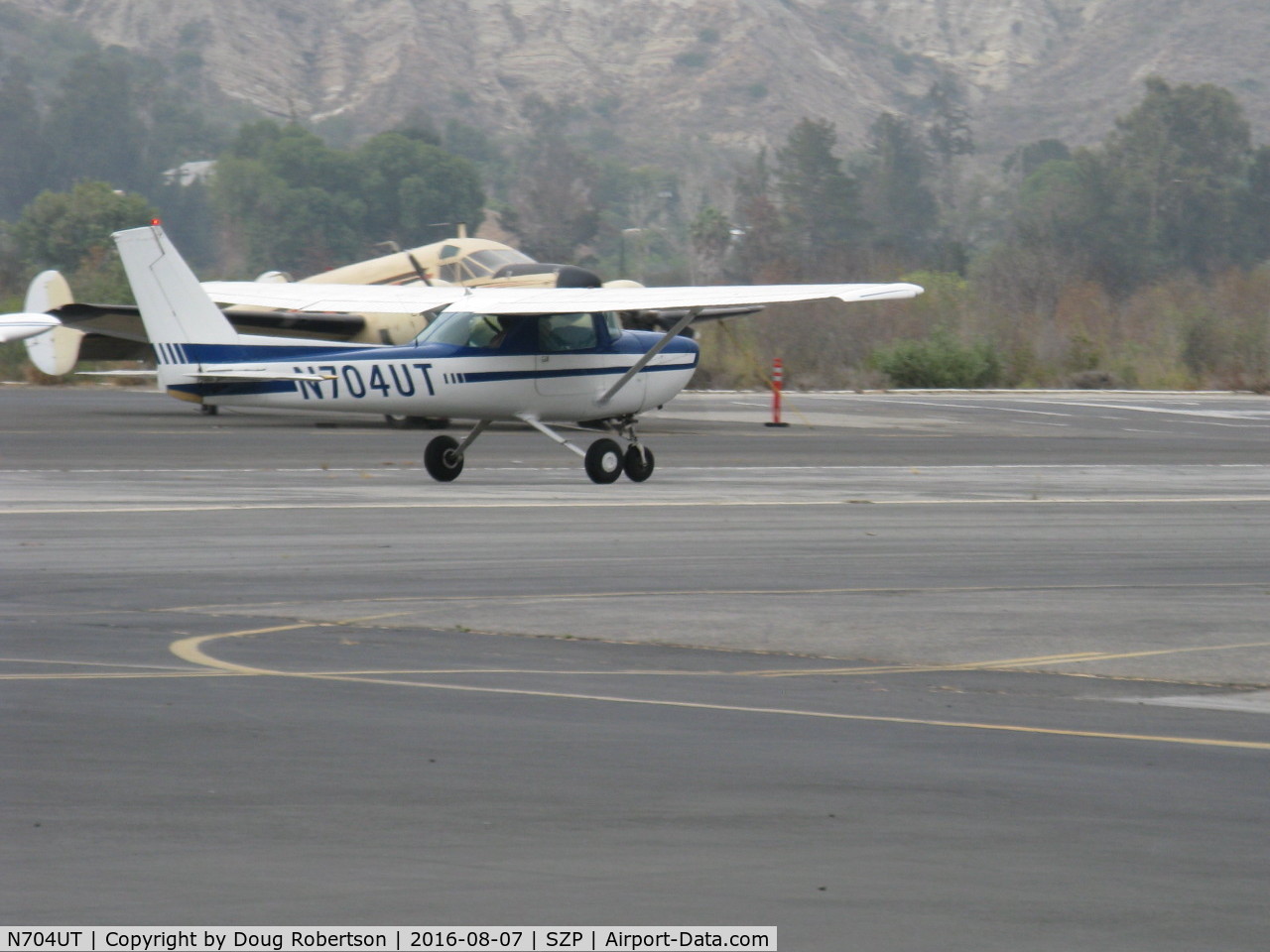 N704UT, 1976 Cessna 150M C/N 15078891, 1976 Cessna 150M, Continental O-200 100 Hp, foggy but flyable, takeoff roll Rwy 22