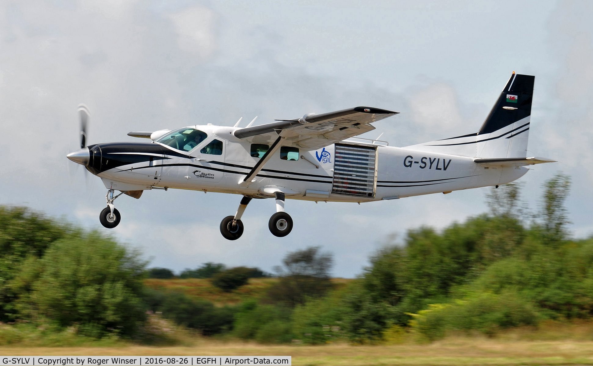 G-SYLV, 2002 Cessna 208B  Grand Caravan C/N 208B0936, Resident Grand Caravan.