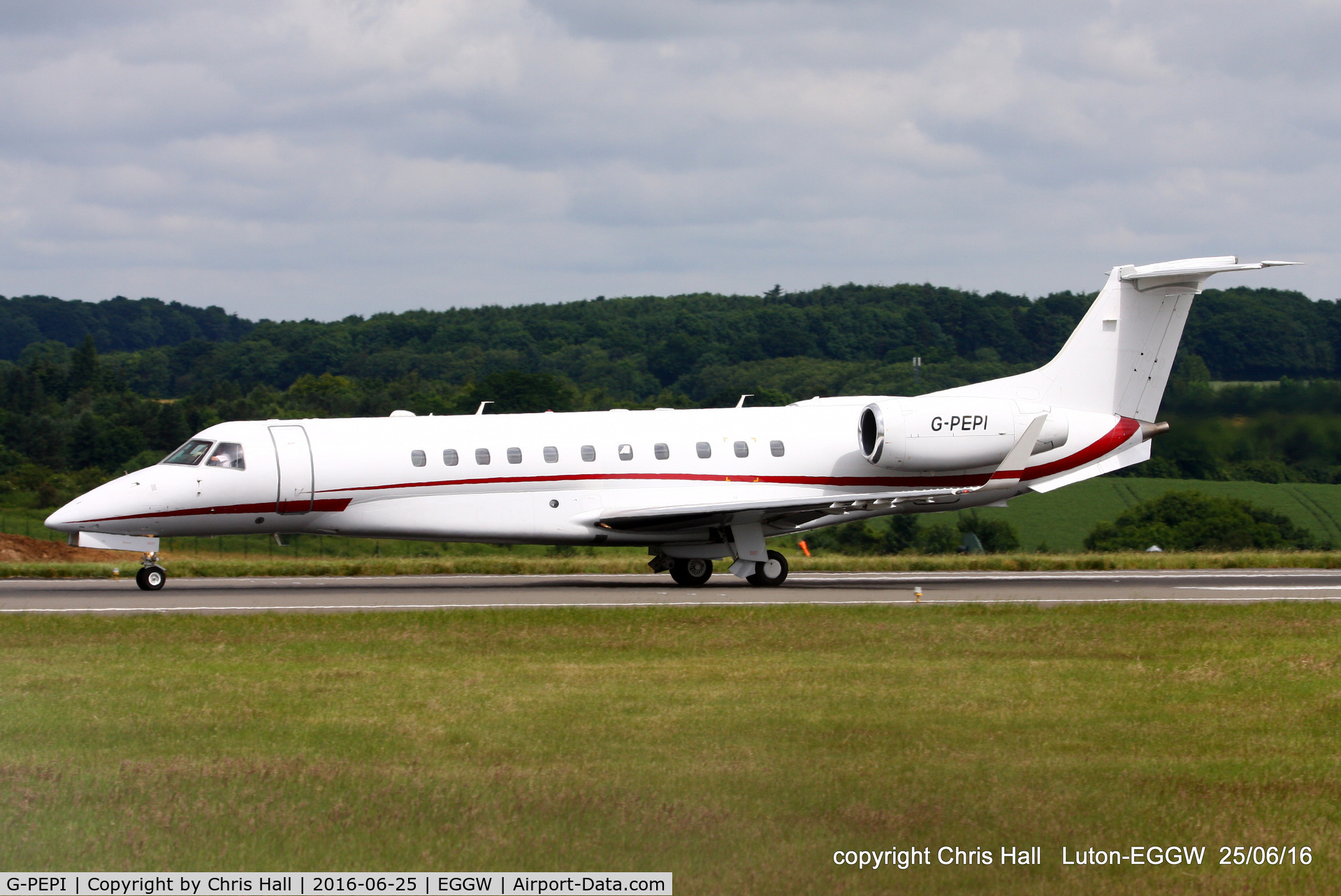 G-PEPI, 2005 Embraer EMB-135BJ Legacy C/N 14500873, London Executive Aviation