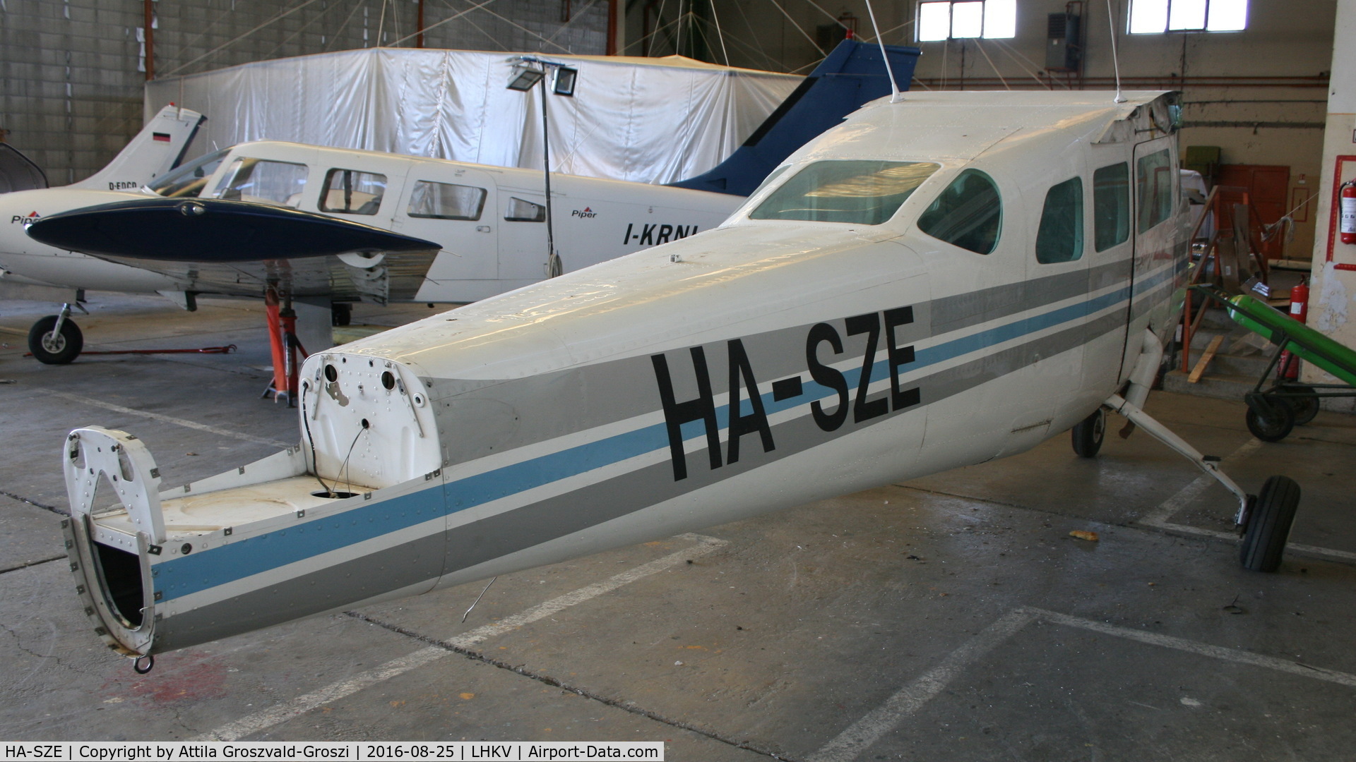 HA-SZE, Cessna 210F Centurion C/N 21058748, Kaposújlak Airport, Hungary