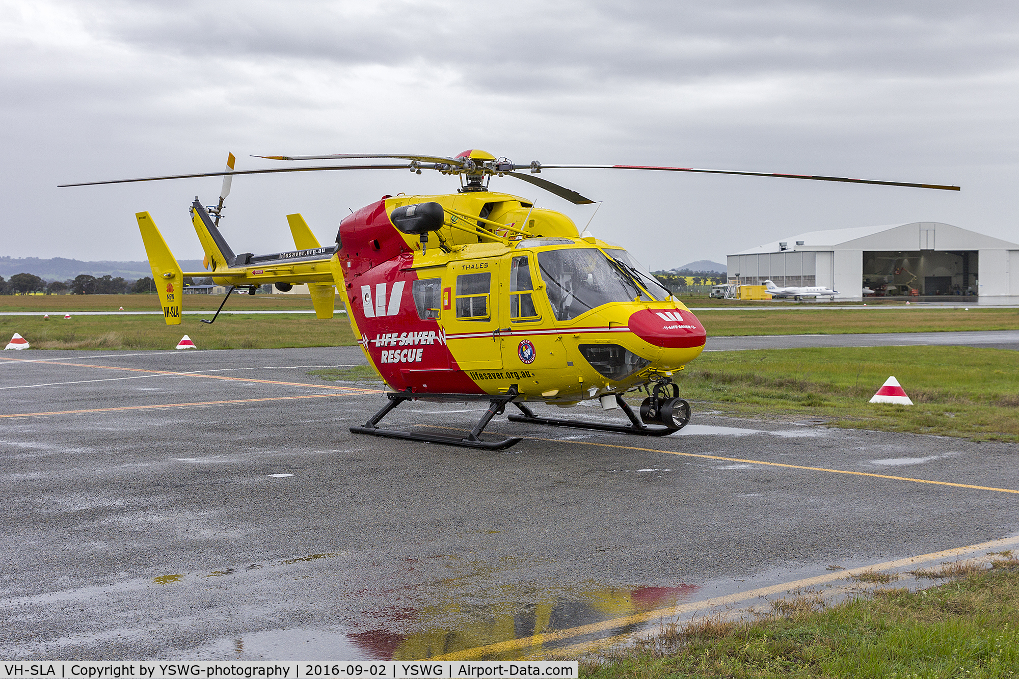 VH-SLA, 1990 MBB-Kawasaki BK-117B-2 C/N 1048, Westpac Life Saver Helicopter (VH-SLA) Kawasaki BK117 B-2 at Wagga Wagga Airport