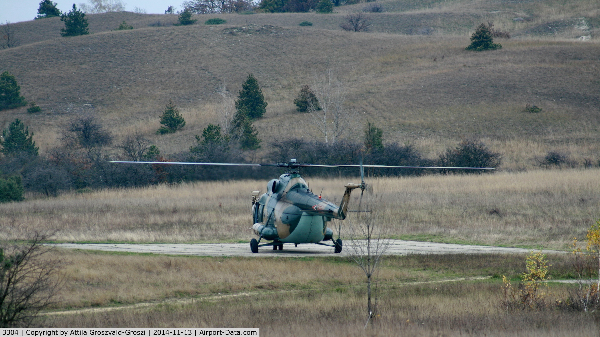 3304, 1985 Mil Mi-8T Hip C/N 20284, Military training base, Újdörögd, Hungary