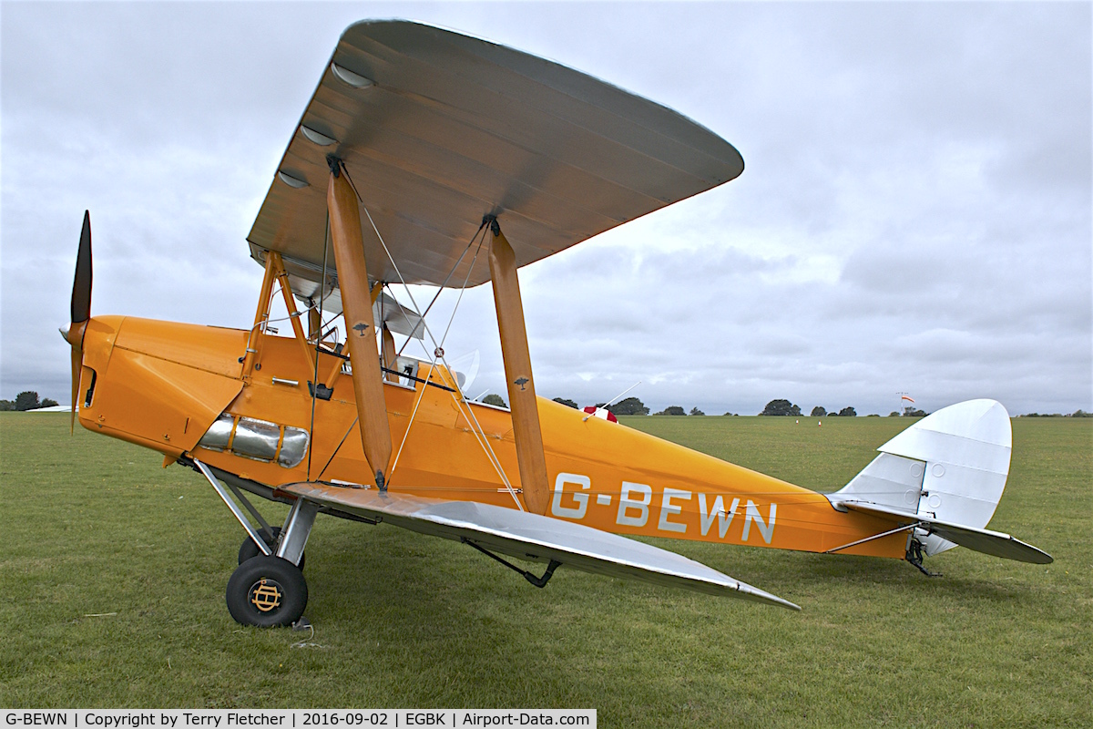 G-BEWN, 1941 De Havilland Australia DH-82A Tiger Moth C/N DHA952, At 2016 LAA Rally