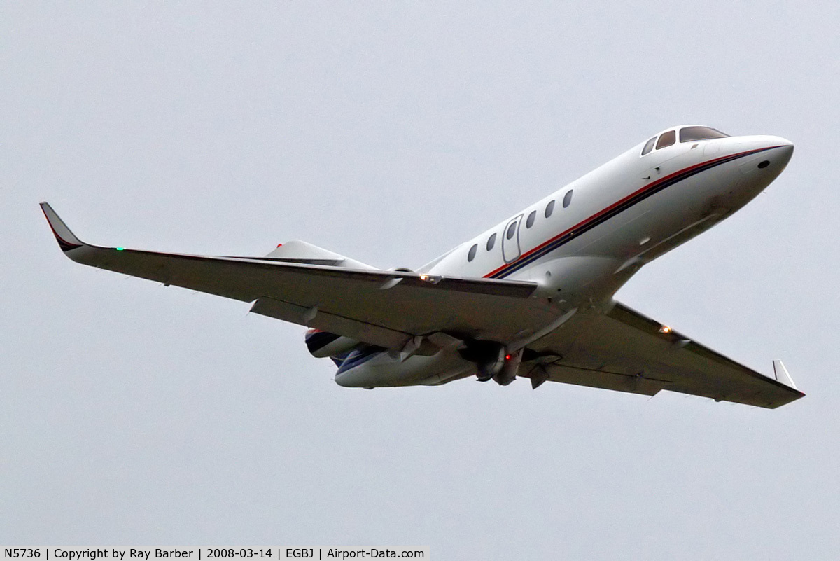 N5736, 2000 Raytheon Hawker 800XP C/N 258471, Hawker-Siddeley 125/800XP2 [258471] Staverton~G 14/03/2008