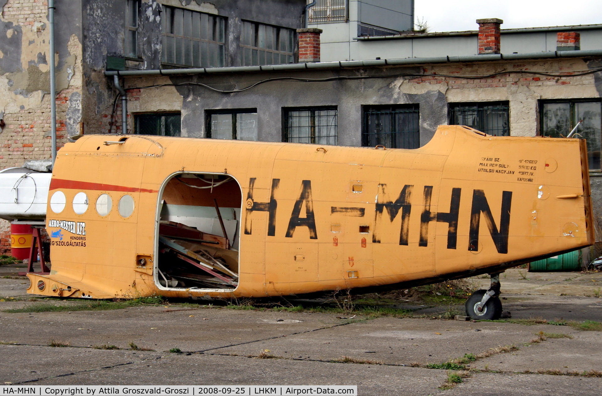 HA-MHN, 1971 PZL-Mielec An-2R C/N 1G126-02, Kunmadaras Airport, Hungary - Part of the pilot's cabin, presented at the Budapest Traffic Museum.