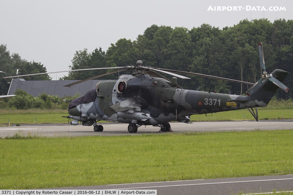 3371, Mil Mi-35 Hind E C/N 203371, Luchtmahdagen 2016