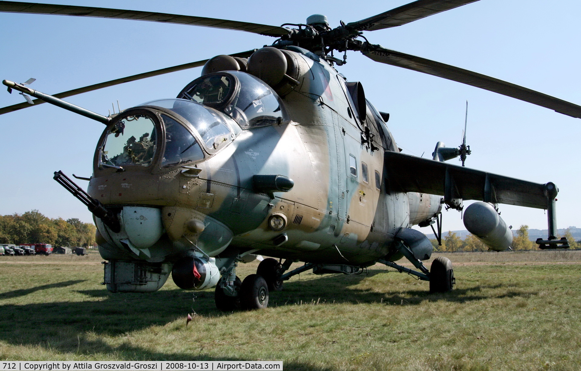 712, 1985 Mil Mi-24V Hind E C/N 220712, Veszprém, Jutas-Ujmajor. The Hungarian airforce is his practising base