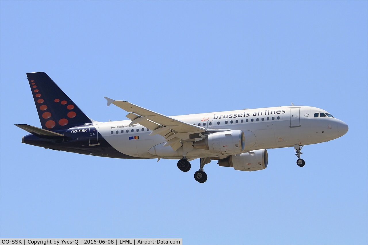 OO-SSK, 2000 Airbus A319-112 C/N 1336, Airbus A319-112, Short approach Rwy 31R, Marseille-Provence Airport (LFML-MRS)