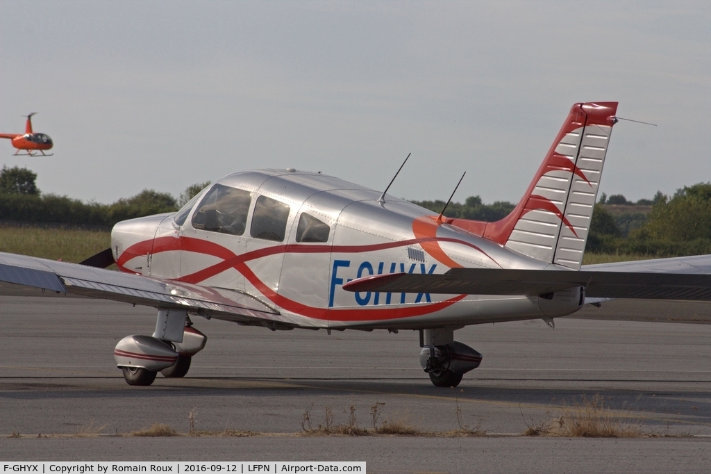 F-GHYX, Piper PA-28-181 Archer C/N 28-8190101, Parked