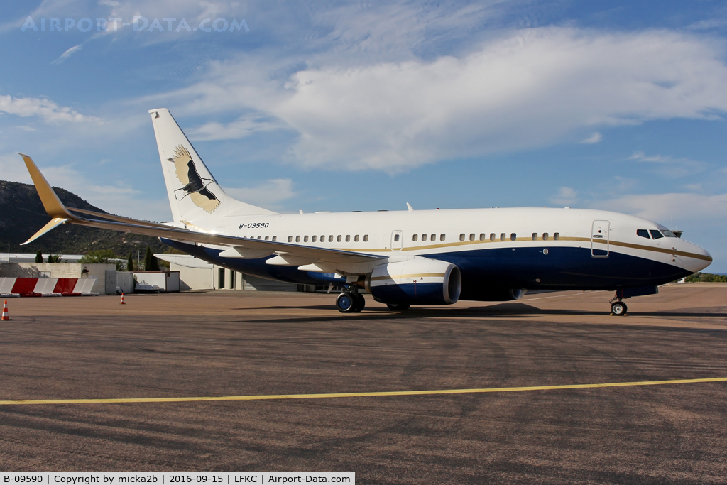 B-09590, 2015 Boeing 737-79V BBJ C/N 61040, Parked