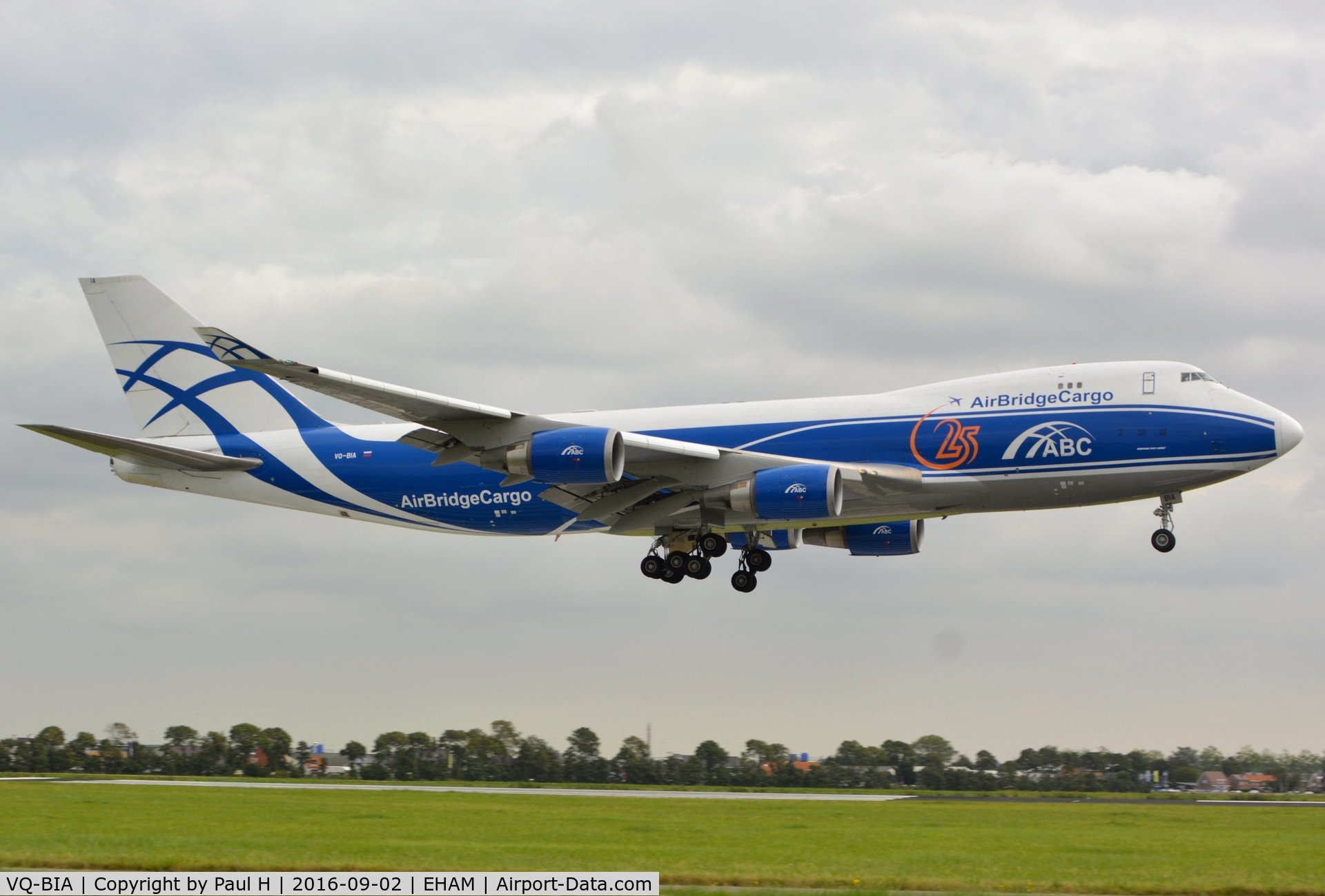VQ-BIA, 2009 Boeing 747-4KZF (SCD) C/N 36785, B-747F seconds from touching down at the Polderbaan