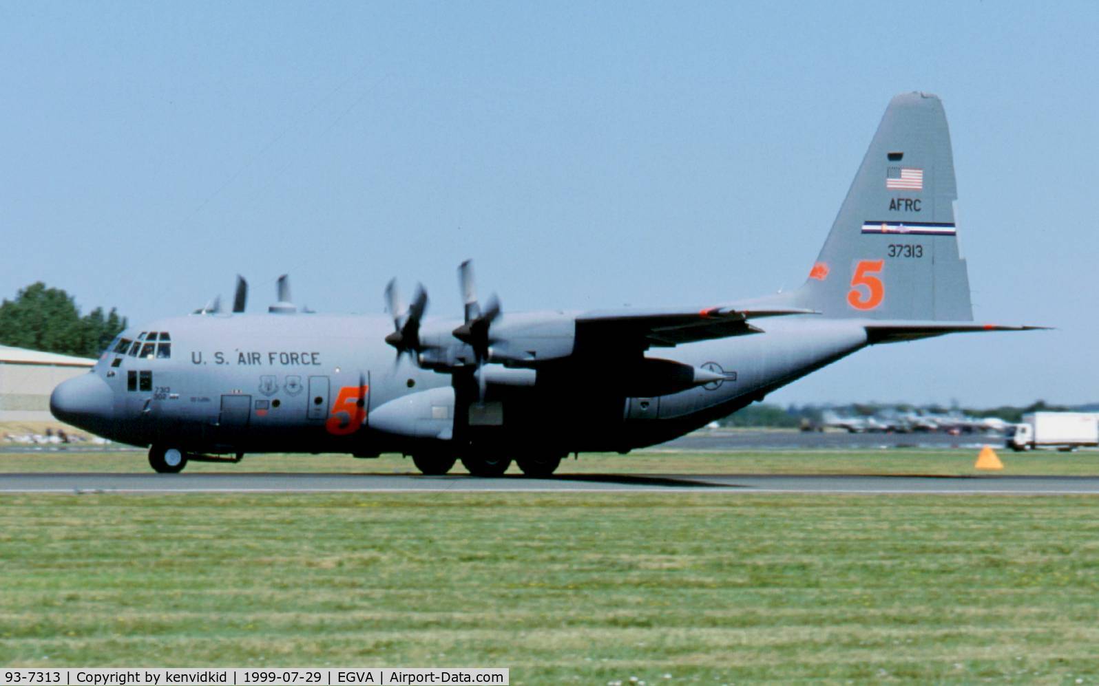 93-7313, 1993 Lockheed C-130H Hercules C/N 382-5378, Arriving at the 1999 RIAT.