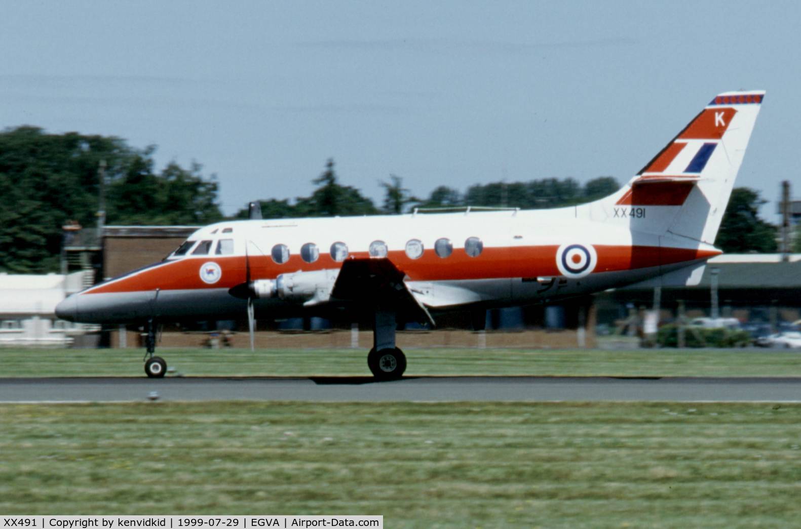XX491, Scottish Aviation HP-137 Jetstream T.1 C/N 275, Arriving at the 1999 RIAT.