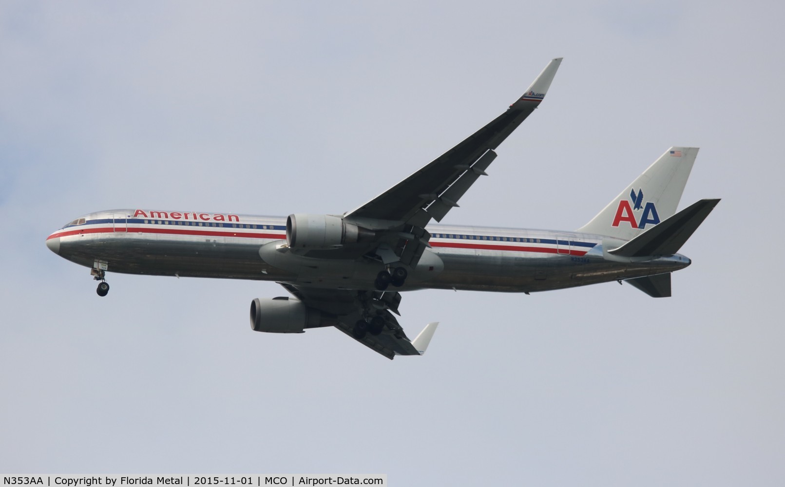 N353AA, 1988 Boeing 767-323 C/N 24034, American