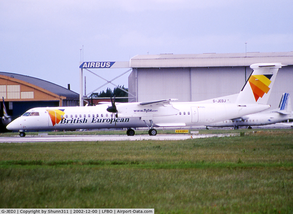 G-JEDJ, 2002 De Havilland Canada DHC-8-402Q Dash 8 C/N 4058, Lining up rwy 33R for departure...