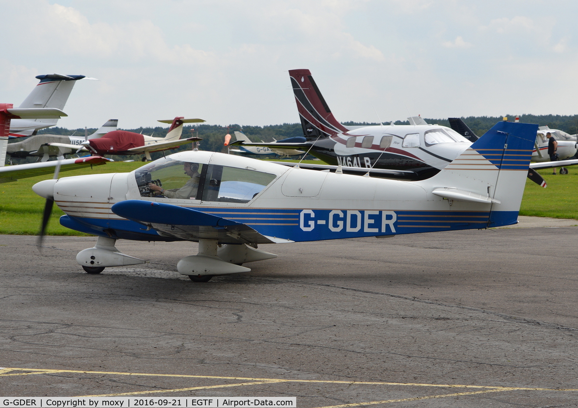 G-GDER, 1989 Robin R-1180TD Aiglon C/N 280, Robin R1180TD Aiglon Ex F-GDER at Fairoaks.