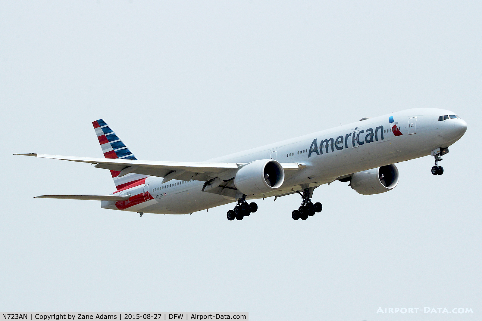 N723AN, 2013 Boeing 777-323/ER C/N 33125, American Airlines arriving at DFW Airport