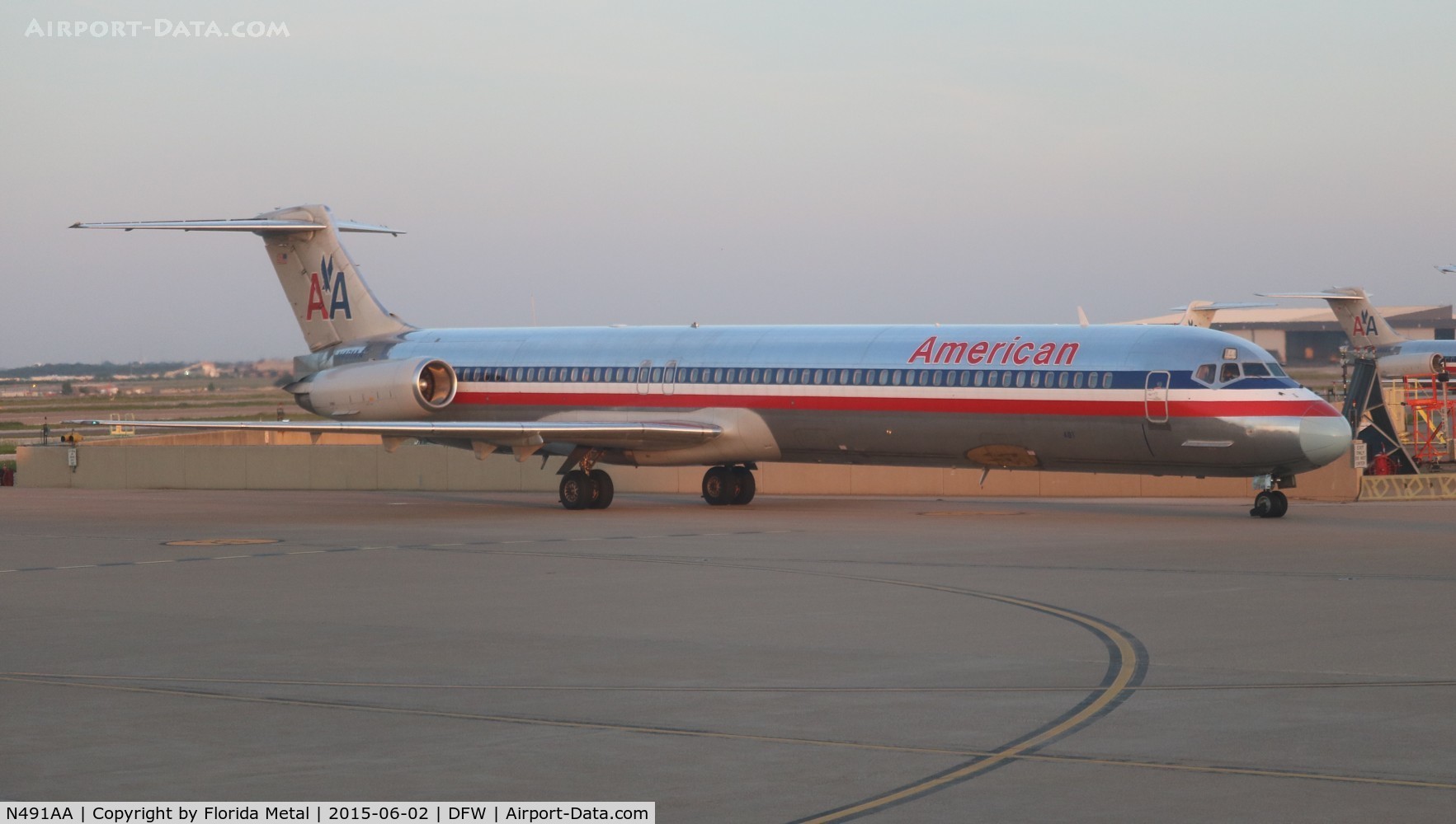 N491AA, 1989 McDonnell Douglas MD-82 (DC-9-82) C/N 49684, American