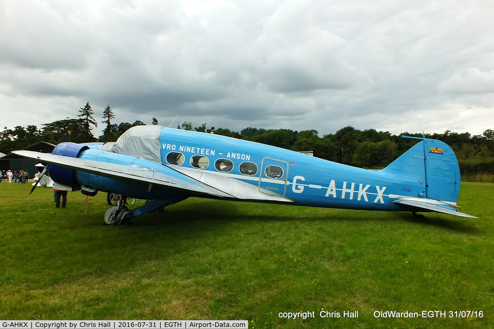 G-AHKX, 1946 Avro 652A Anson C.19 Series 2 C/N 1333, 