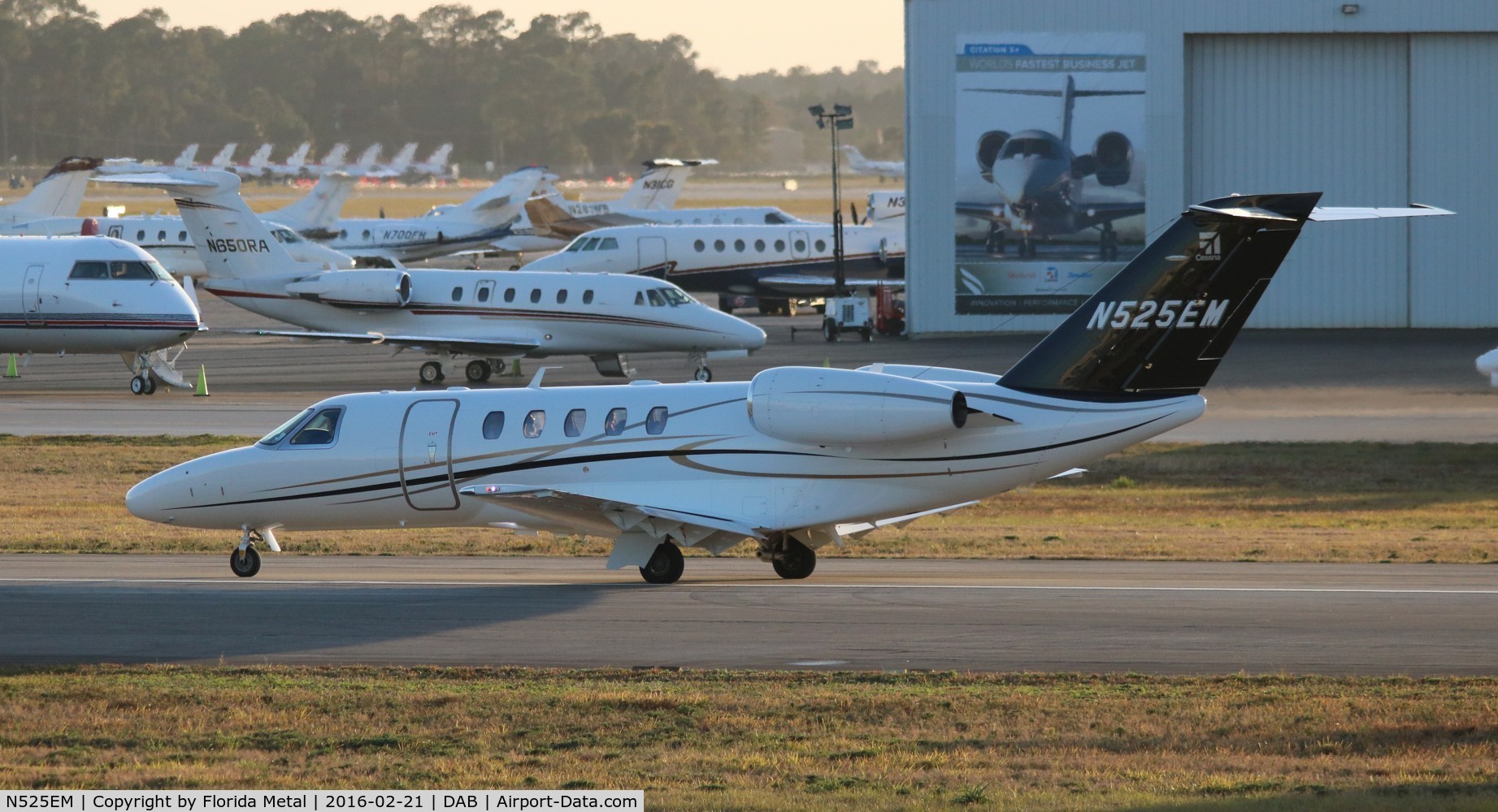 N525EM, 2010 Cessna 525C CitationJet CJ4 C/N 525C-0007, Cessna 525C