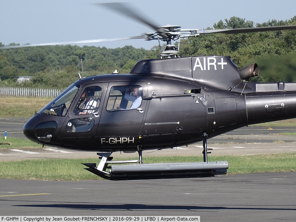 F-GHPH, Eurocopter AS-350B-2 Ecureuil Ecureuil C/N 2365, AIR + take off