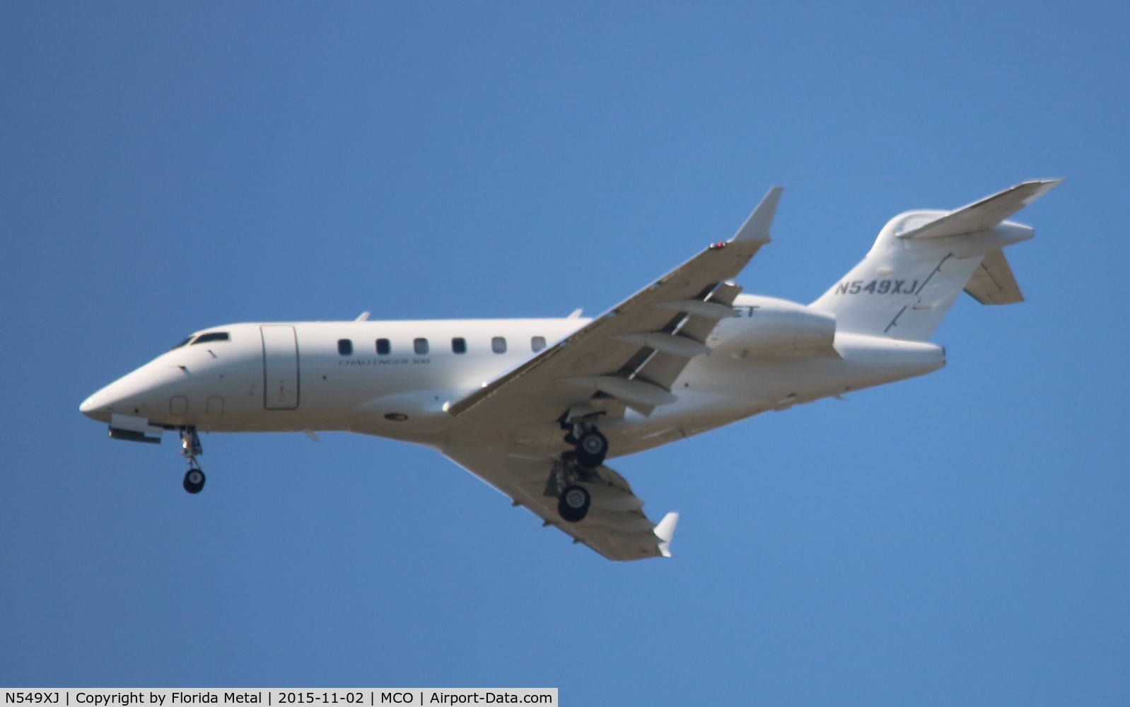 N549XJ, 2011 Bombardier Challenger 300 (BD-100-1A10) C/N 20322, XOJet