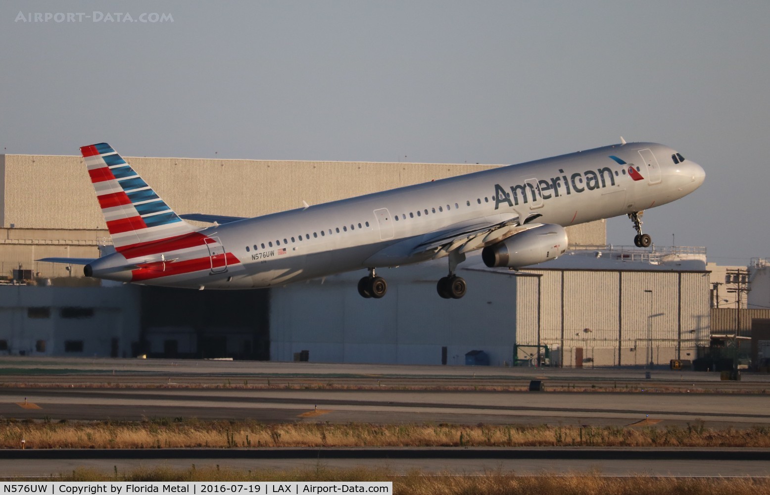 N576UW, 2014 Airbus A321-231 C/N 6027, American