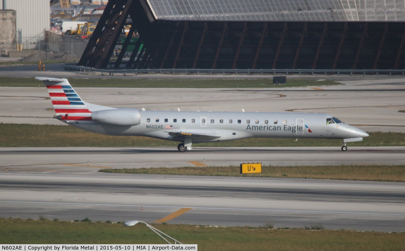 N602AE, 1998 Embraer ERJ-145LR (EMB-145LR) C/N 145048, American Eagle