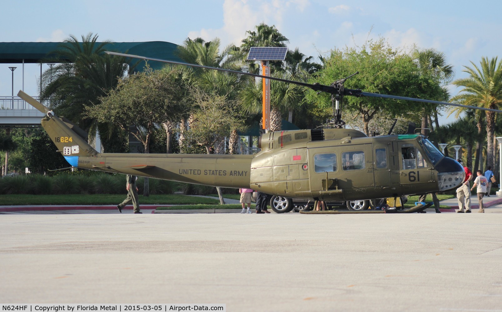 N624HF, 1966 Bell UH-1D Iroquois C/N 8819, UH-1H at Heliexpo Orlando