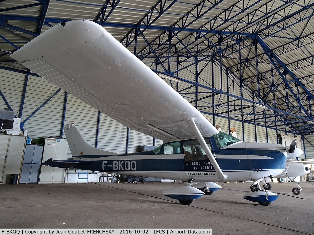 F-BKQQ, Cessna 182E Skylane C/N 18253793, SA Aero Photo Industrie / AP