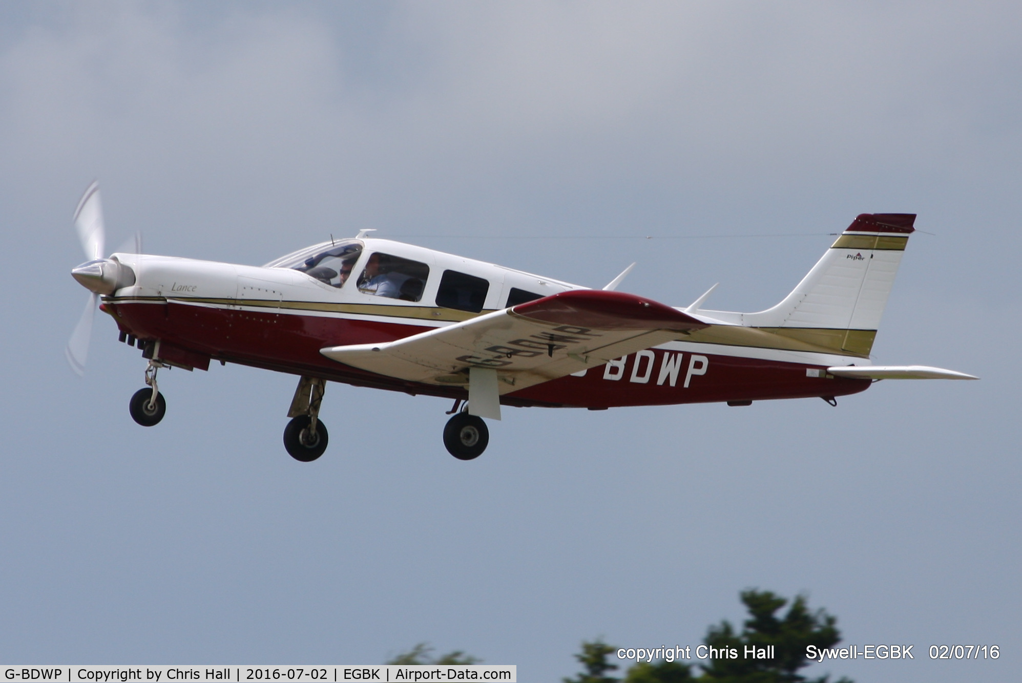 G-BDWP, 1976 Piper PA-32R-300 Cherokee Lance C/N 32R-7680176, at Aeroexpo 2016