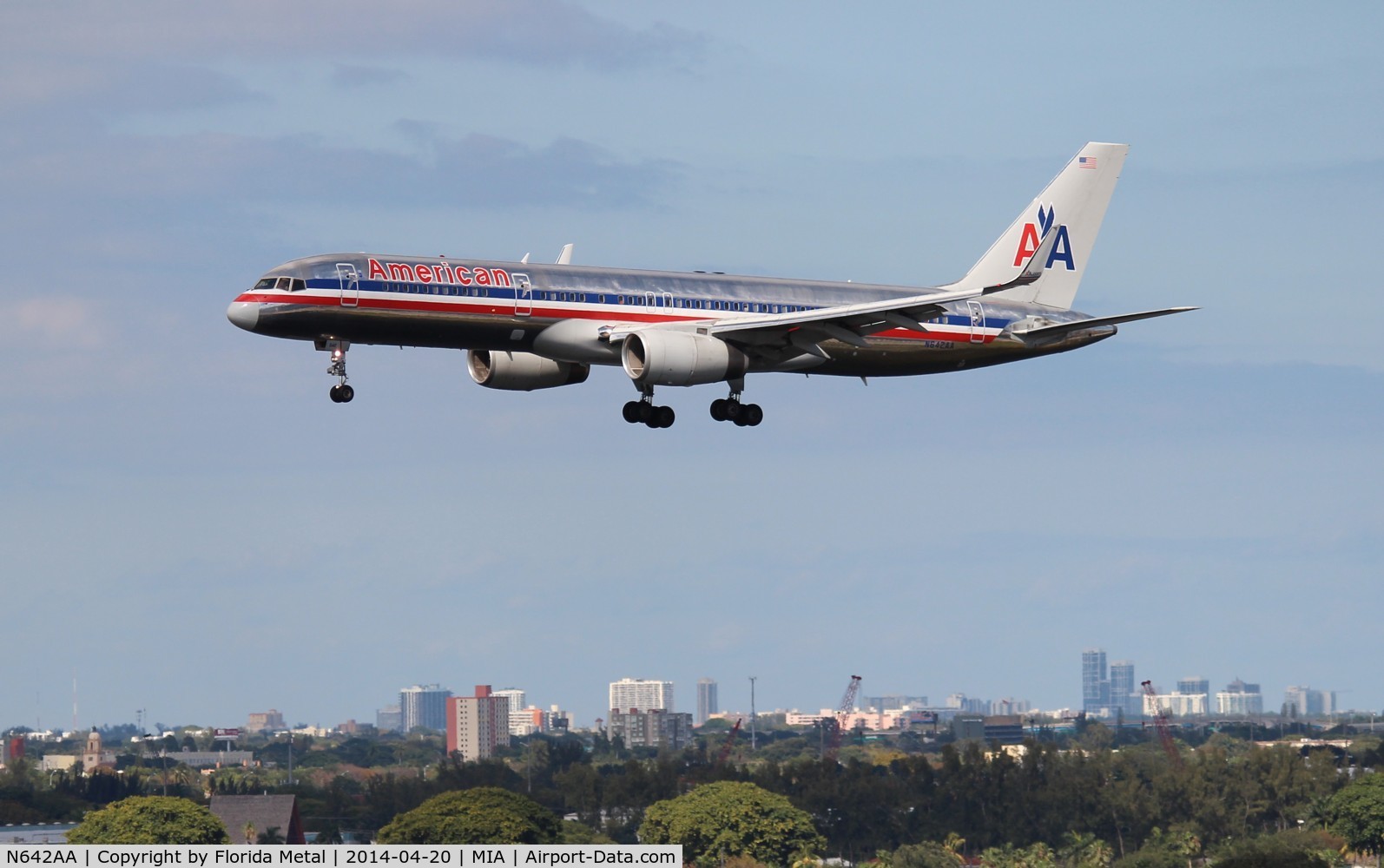 N642AA, 1991 Boeing 757-223 C/N 24600, American