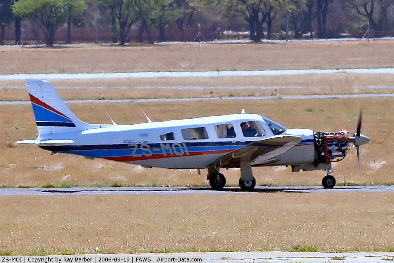 ZS-MOI, 1989 Piper PA-32R-301T Turbo Saratoga C/N 32R-8029010, Piper PA-32R-301T Turbo Saratoga SP [32R-8029010] Pretoria-Wonderboom~ZS 19/09/2006. Suffering a bit of heat haze.