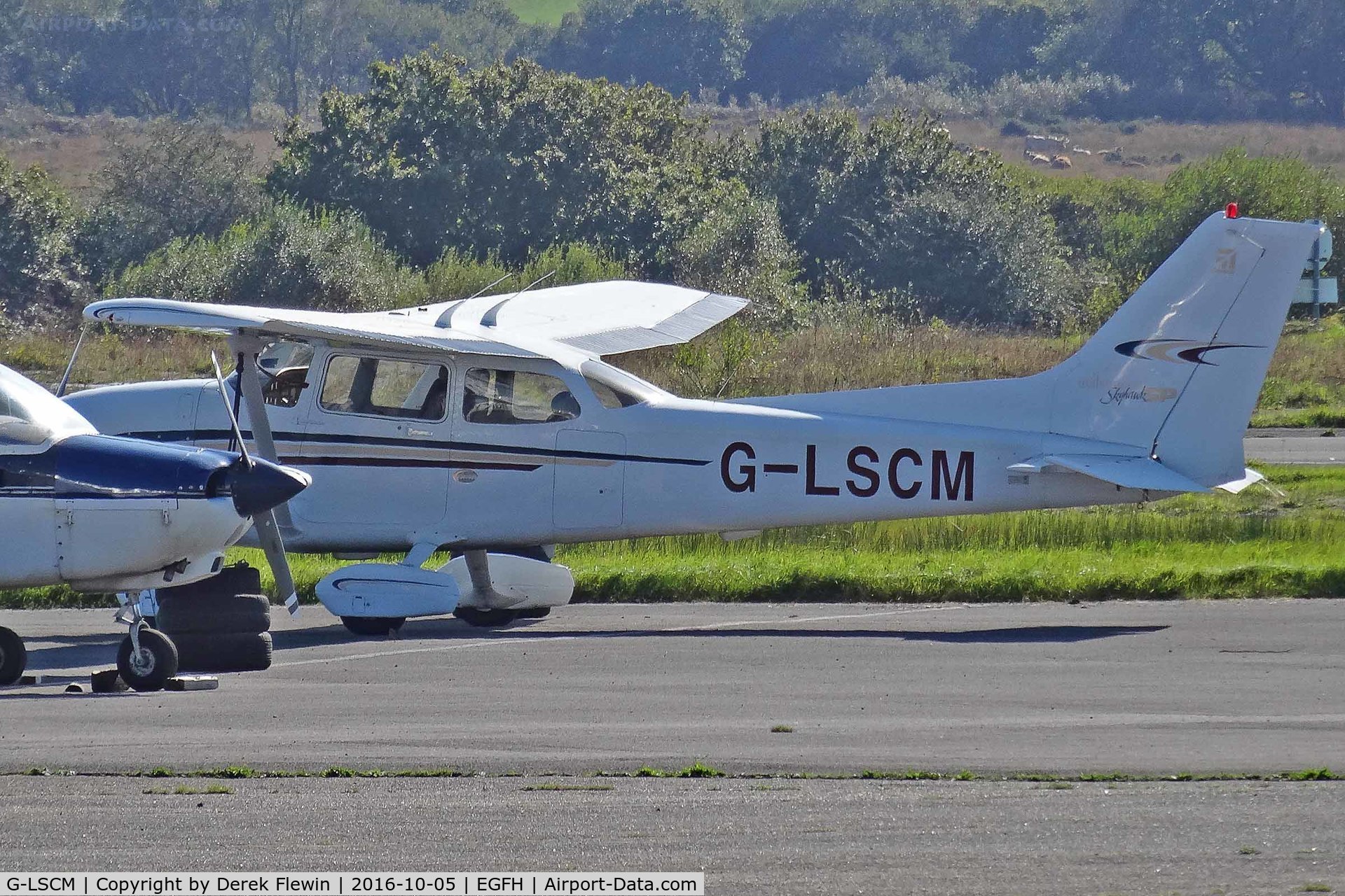 G-LSCM, 2000 Cessna 172S Skyhawk SP C/N 172S-8445, Skyhawk, Exeter based, seen parked up.