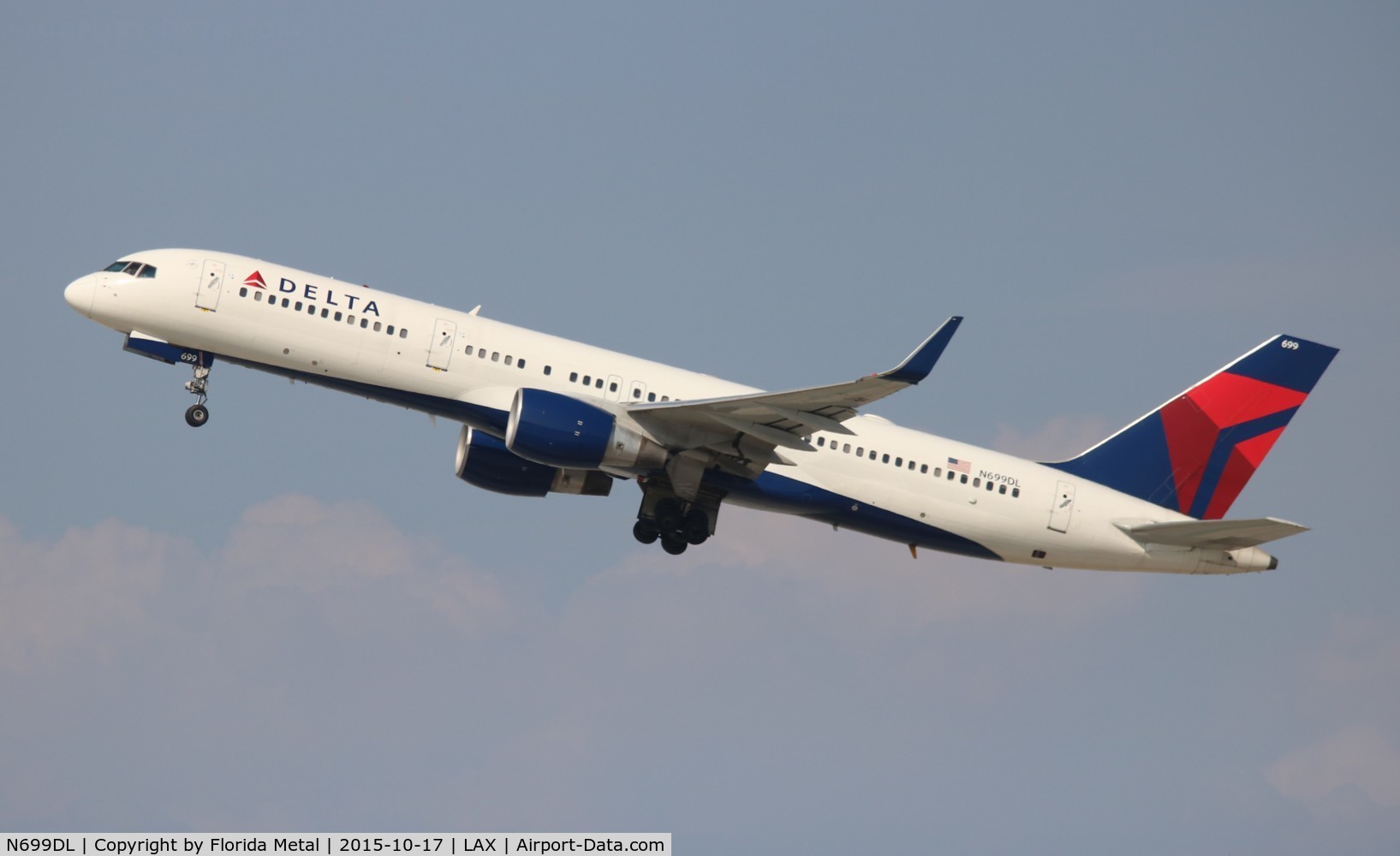 N699DL, 1999 Boeing 757-232 C/N 29970, Delta