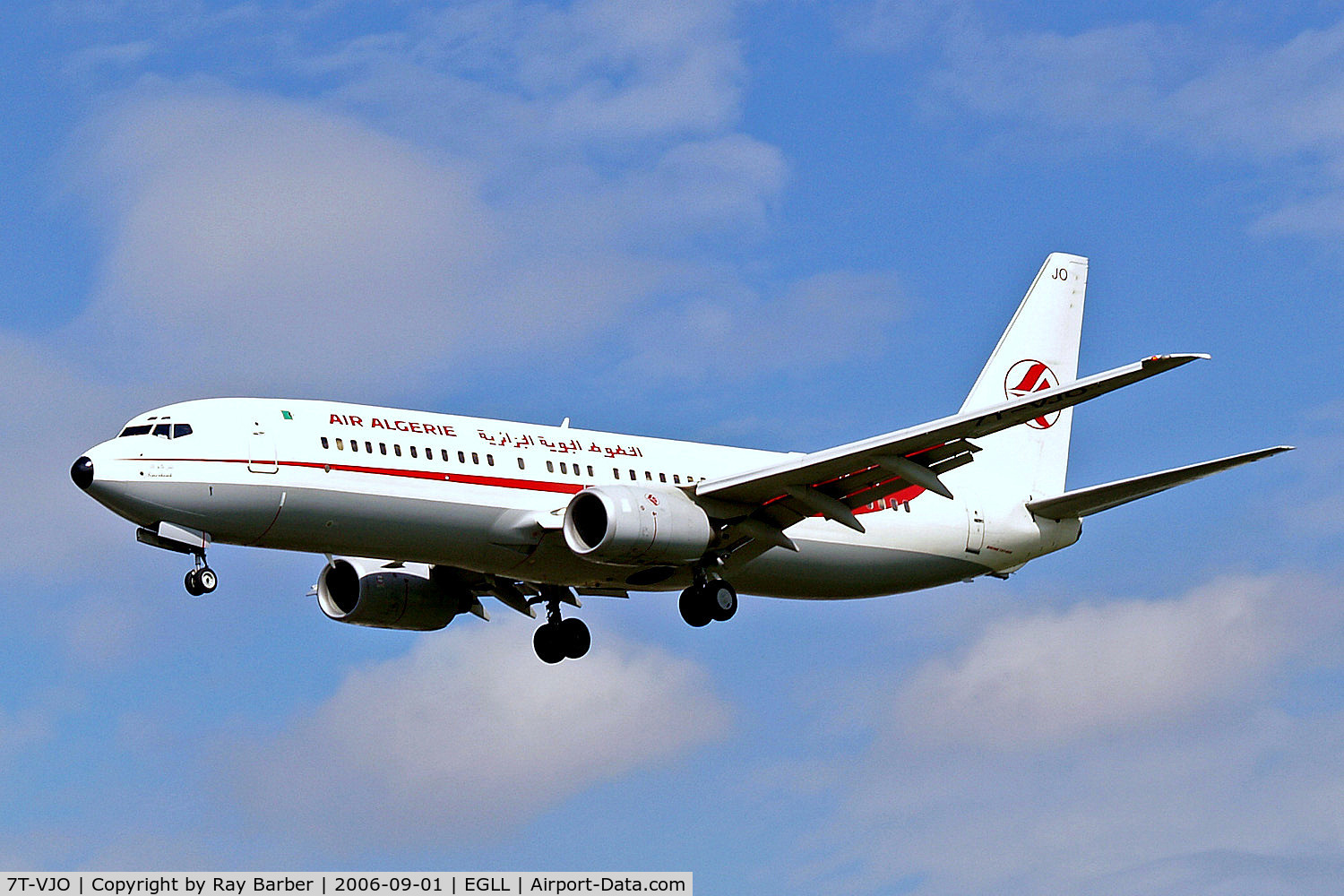 7T-VJO, 2001 Boeing 737-8D6 C/N 30207, Boeing 737-8D6 [30207] (Air Algerie) Heathrow~G 01/09/2006. On finals 27L.