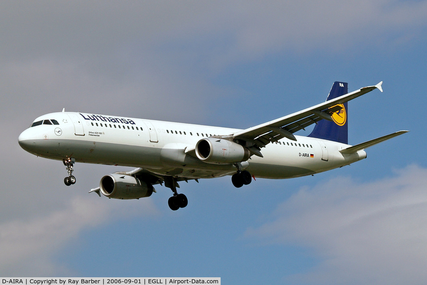 D-AIRA, 1993 Airbus A321-131 C/N 0458, Airbus A321-131 [0458] (Lufthansa) Heathrow~G 01/09/2006. On finals 27L.