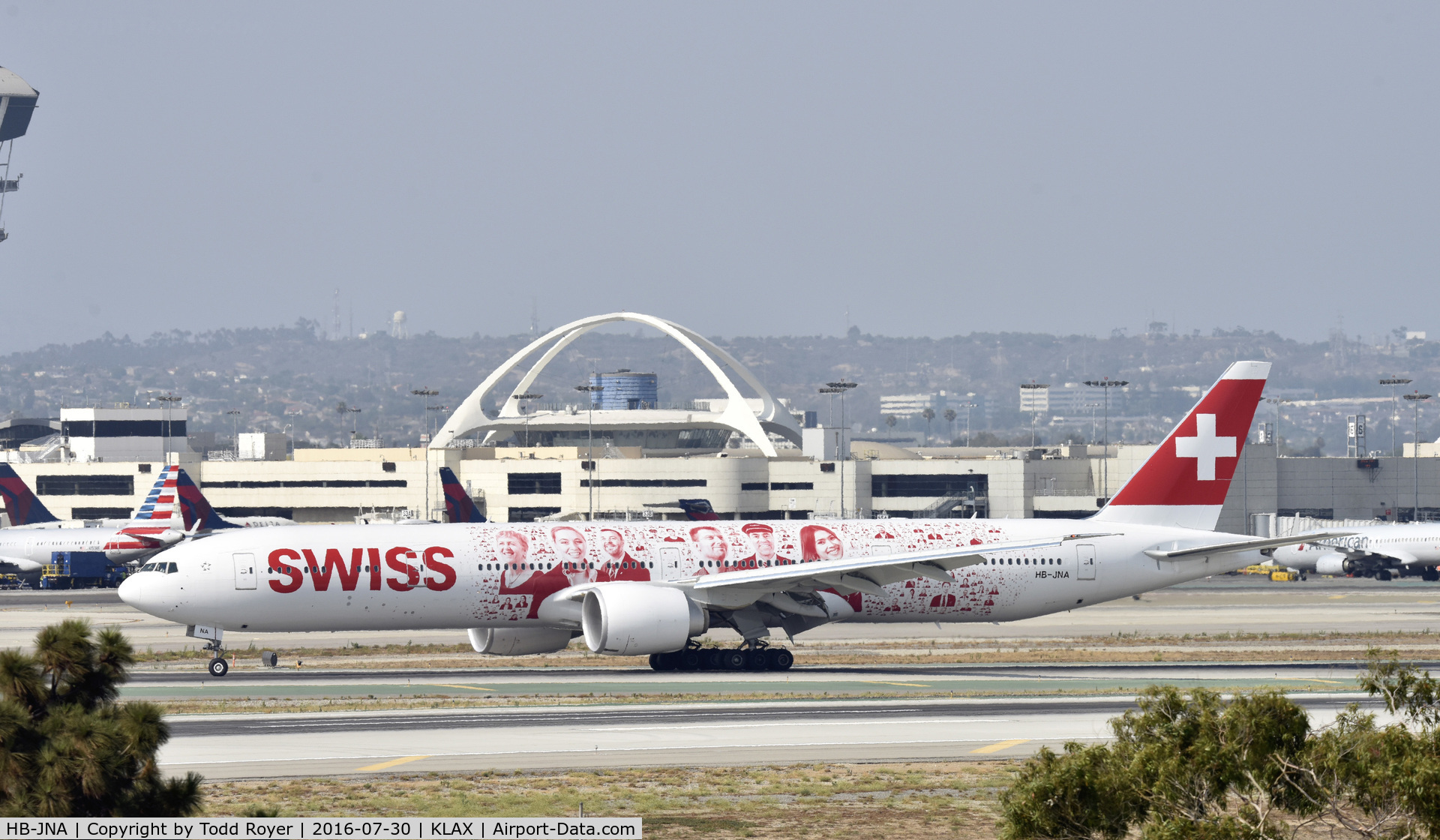 HB-JNA, 2015 Boeing 777-3DE/ER C/N 44582, Arriving at LAX