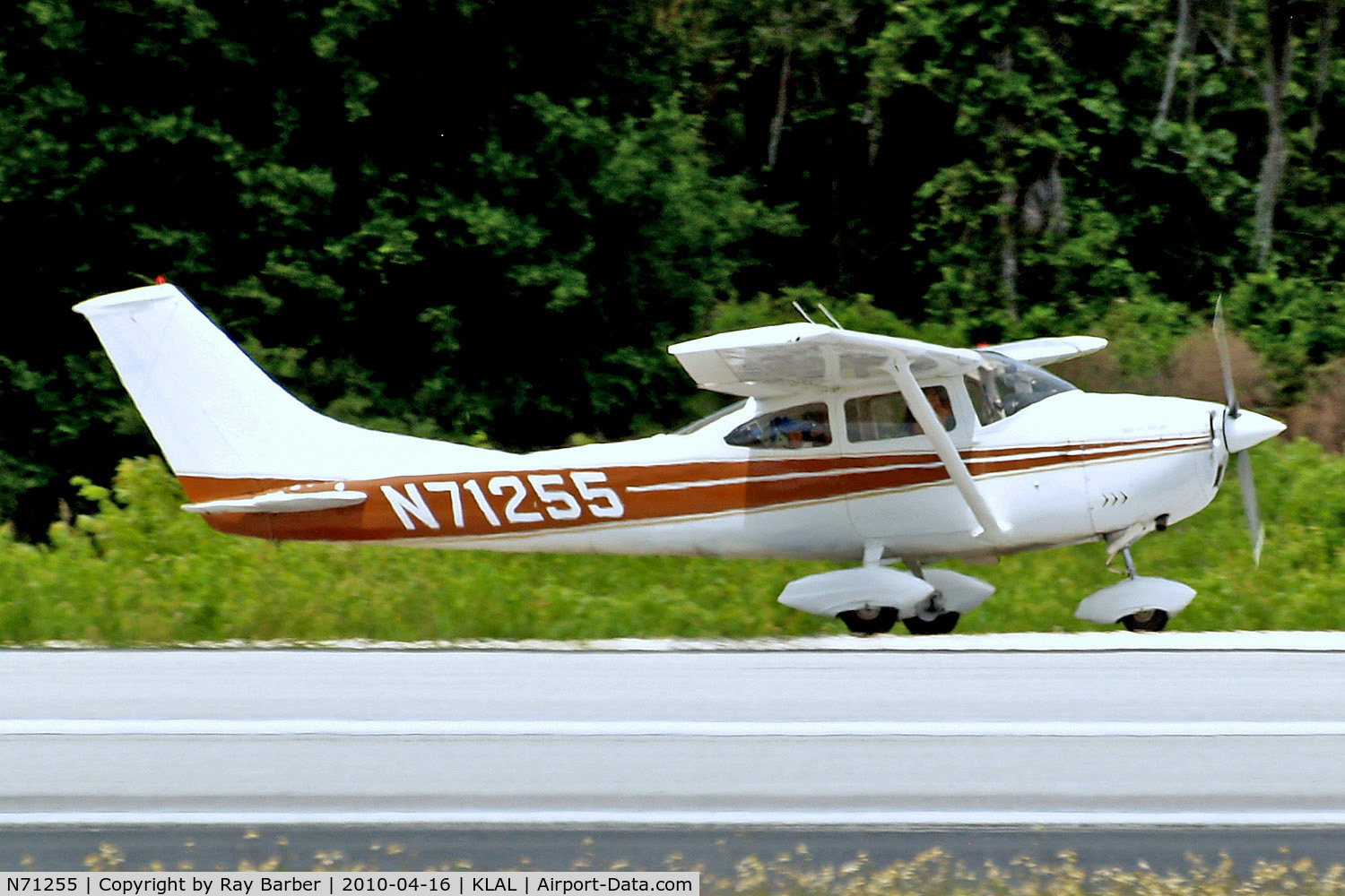 N71255, 1969 Cessna 182M Skylane C/N 18259552, Cessna 182M Skylane [182-59552] Lakeland-Linder~N 16/04/2010