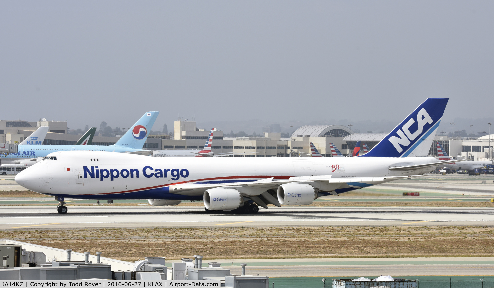 JA14KZ, 2013 Boeing 747-8KZF C/N 37394, Arriving at LAX