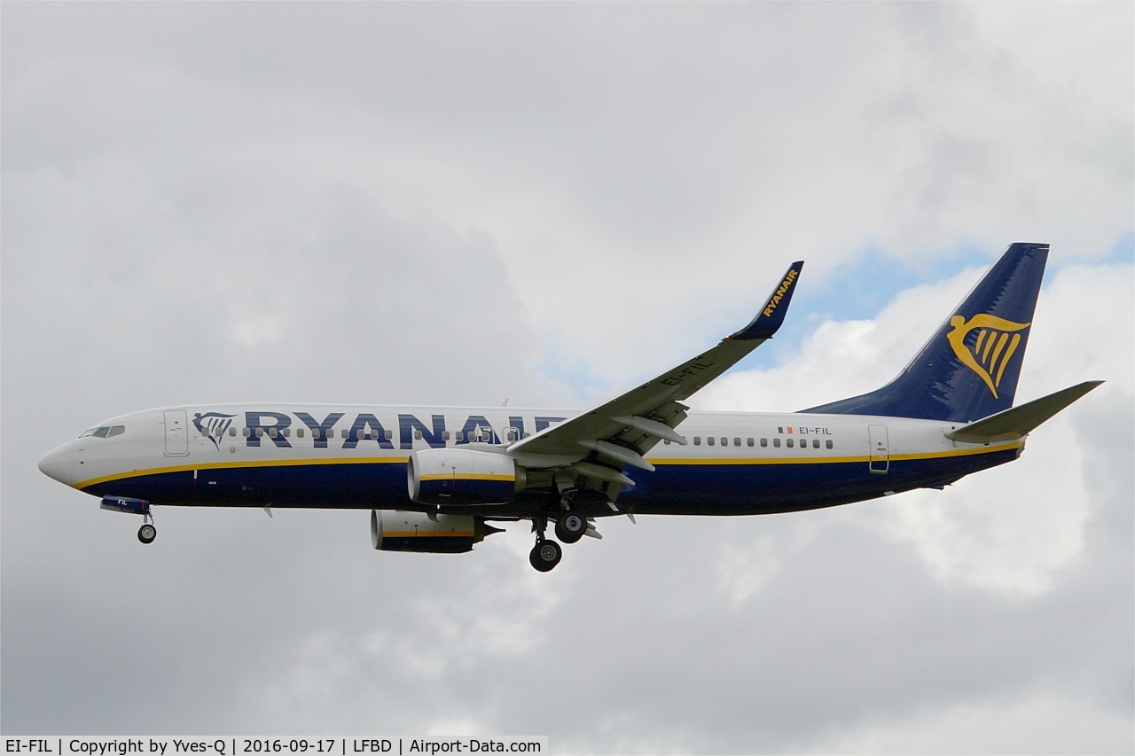 EI-FIL, 2015 Boeing 737-8AS C/N 44702, Boeing 737-8AS, On final rwy 29, Bordeaux Mérignac airport (LFBD-BOD)