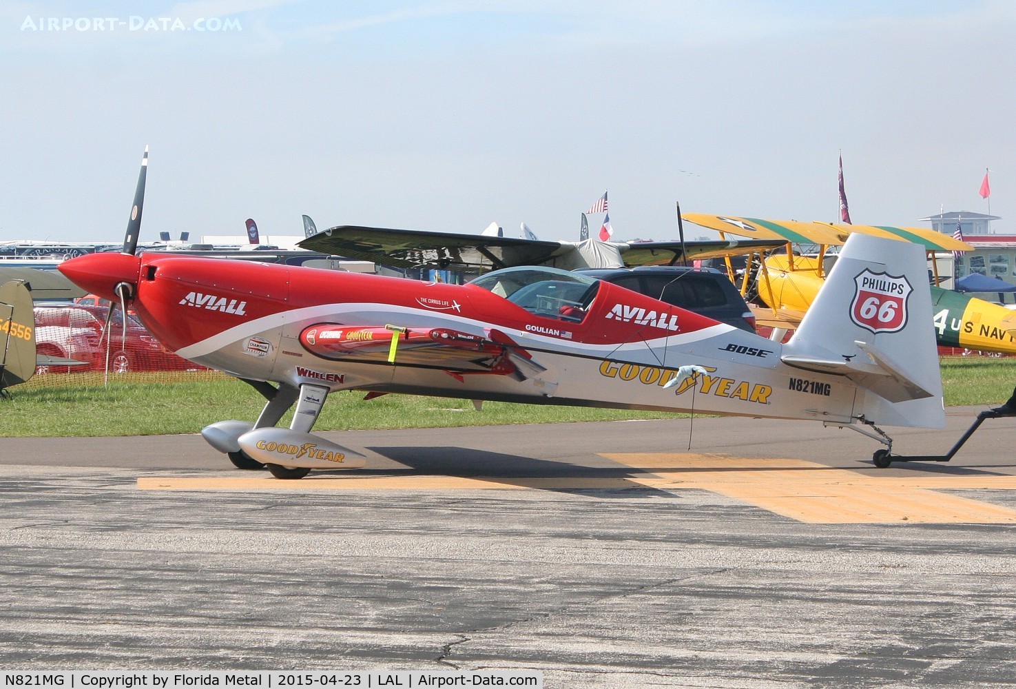 N821MG, 2009 Extra EA-300SC C/N SC010, Extra 300 used by Michael Goulian